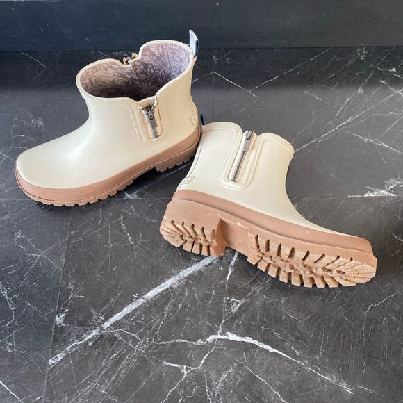 Lucky Brand Reinina Rainboot size 8M/39 - Picture 5 of 8